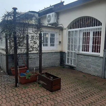 Lägenhet La Casetta Di Sofia Turin